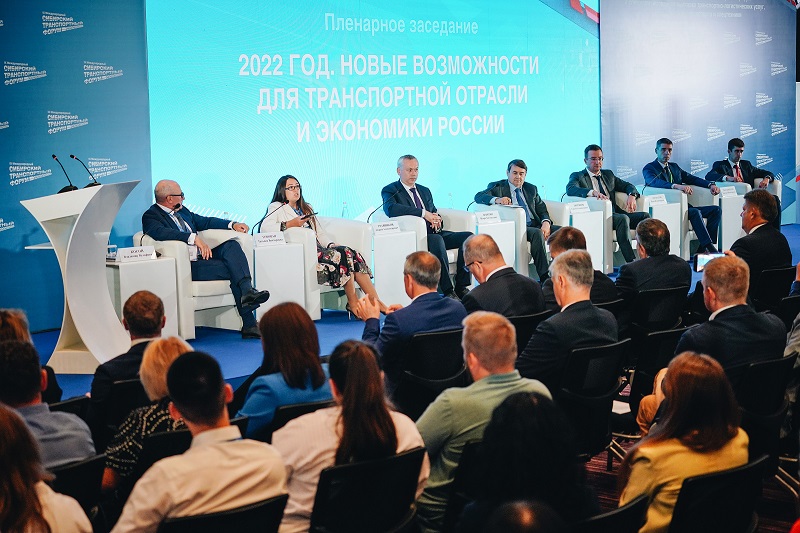 Дмитрий Твардовский: развитие транспортных коридоров невозможно без партнерства государства и бизнеса